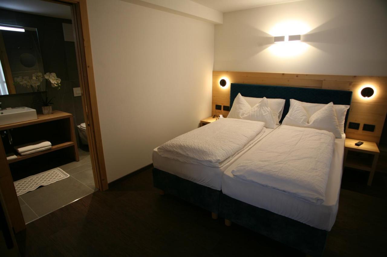 Alpen Hotel Vidi Madonna Extérieur photo