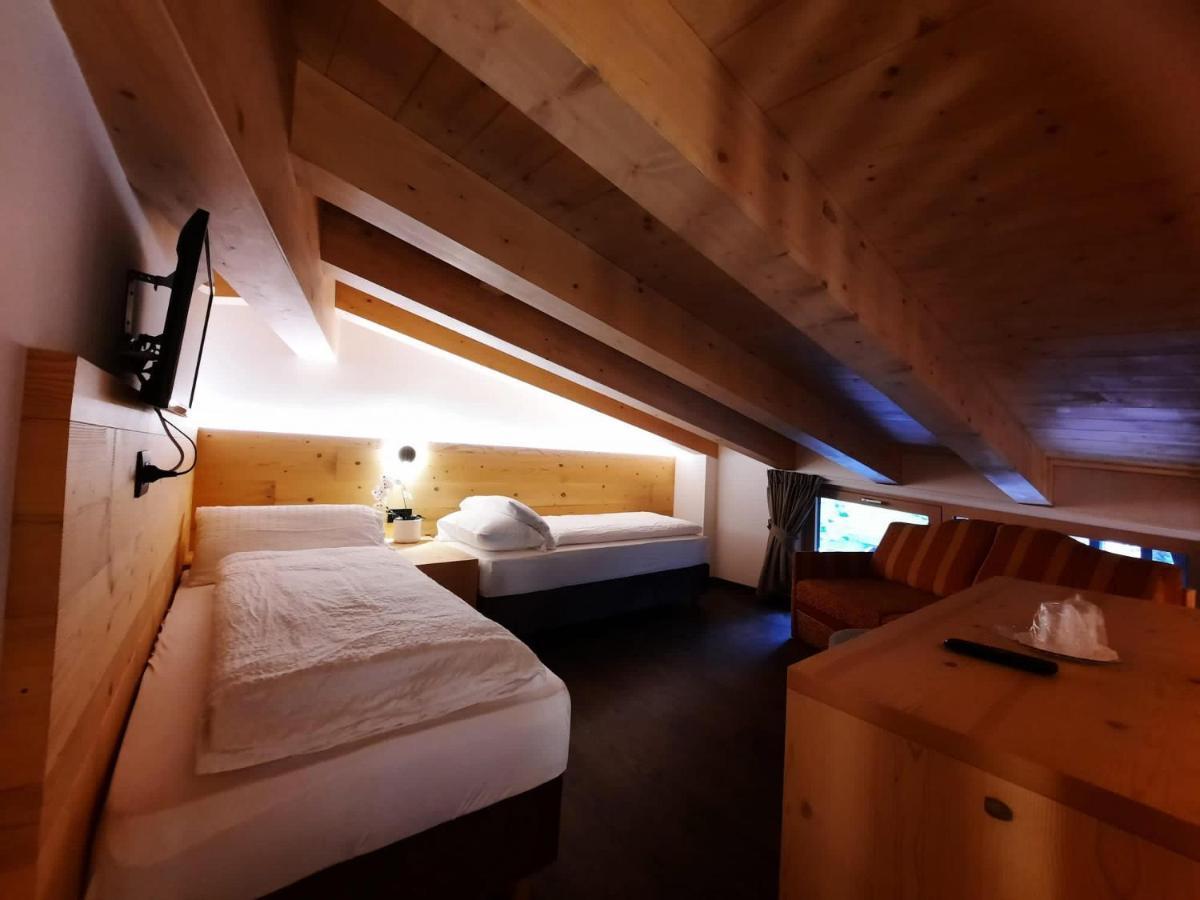 Alpen Hotel Vidi Madonna Extérieur photo