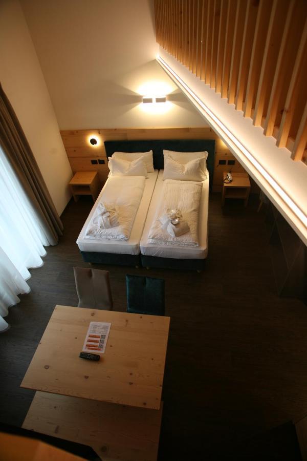 Alpen Hotel Vidi Madonna Extérieur photo