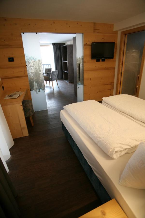 Alpen Hotel Vidi Madonna Extérieur photo